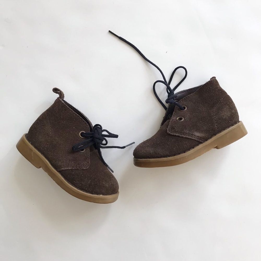 Janie and Jack brown suede chukka boots EUC size 4 toddler
